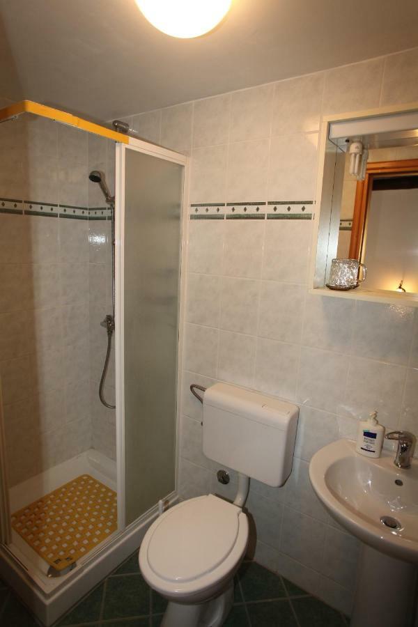 Accommodation Lily Vrana  Eksteriør billede