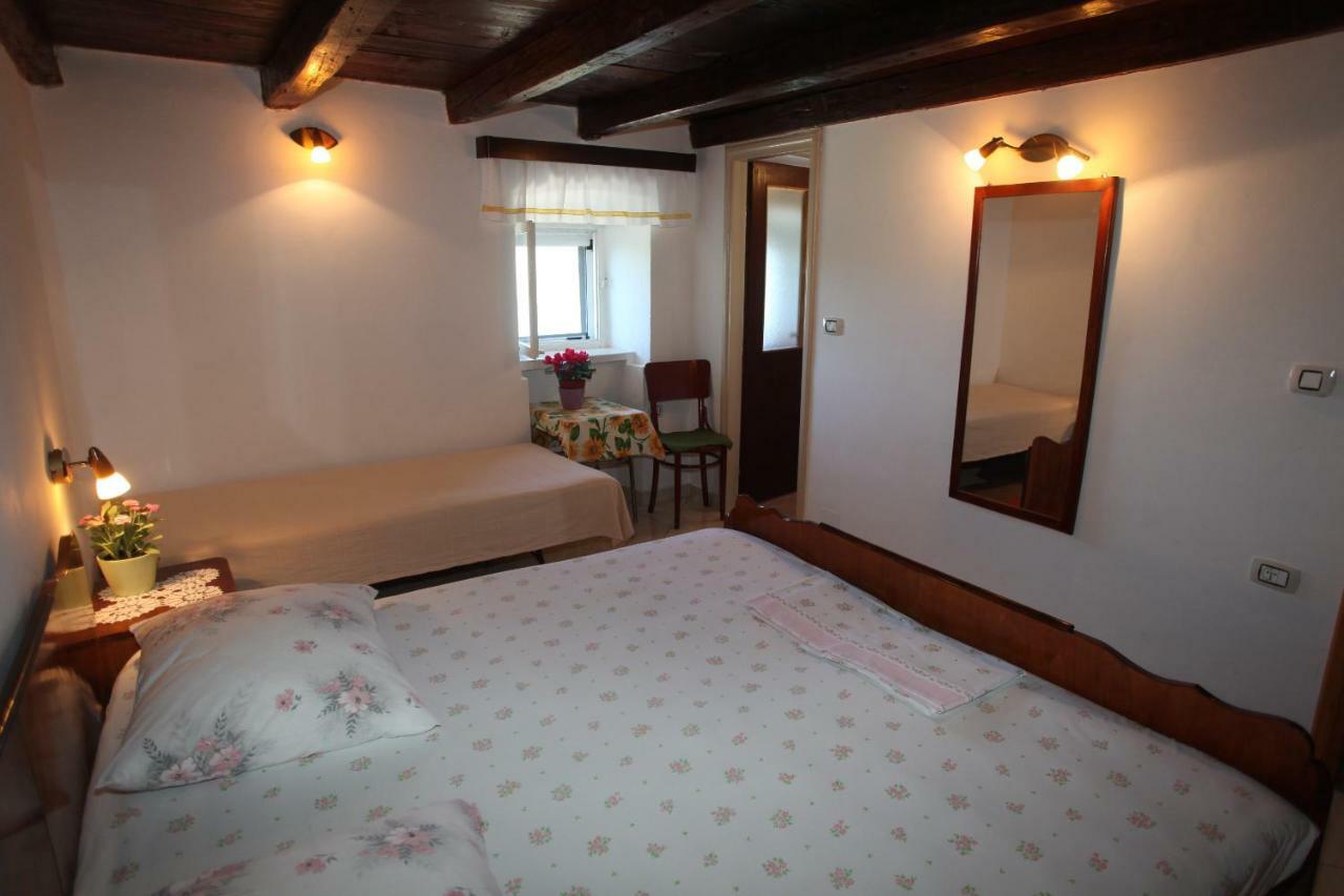 Accommodation Lily Vrana  Eksteriør billede